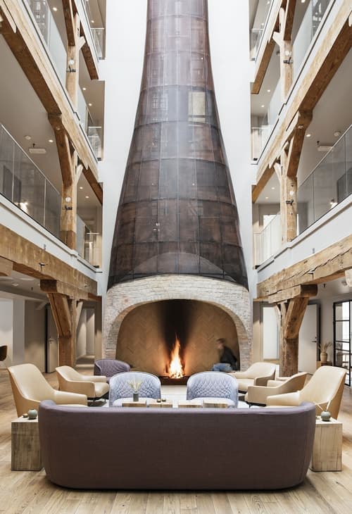 Hotel Brosundet, Lobby sitting area