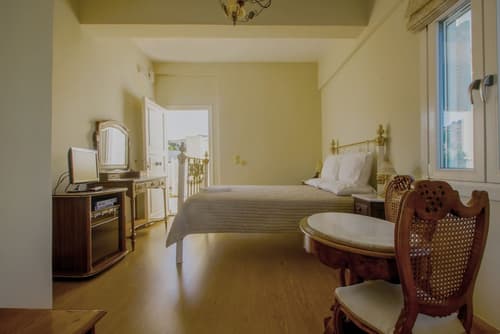 Emilia Luxury Apartments, Room