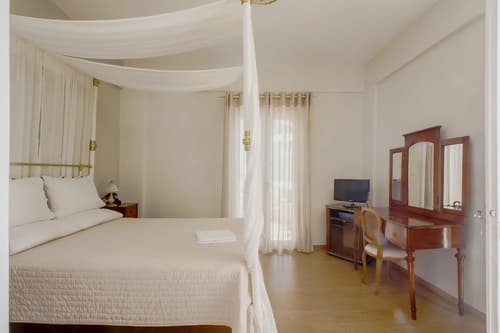 Emilia Luxury Apartments, Room