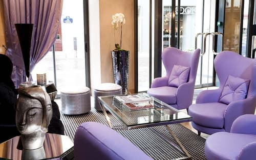 Hôtel Ducs D'Anjou, Lobby sitting area