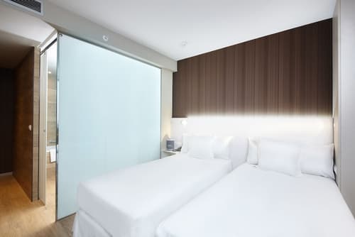 Occidental Praha, Room