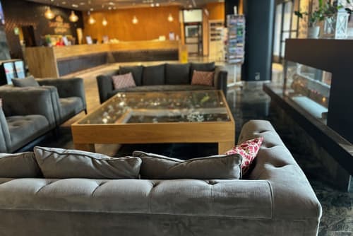 Santa's Hotel Santa Claus, Lobby sitting area