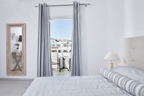 Aegean Plaza Hotel, Room