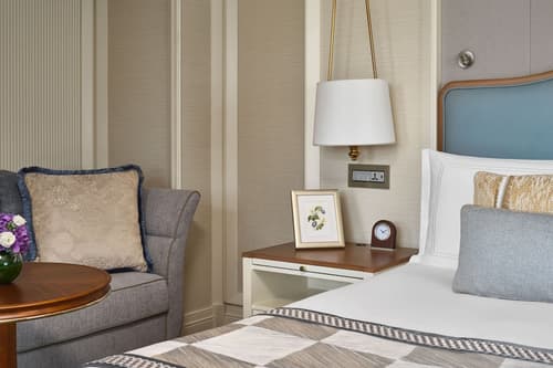 The Fullerton Hotel Singapore, Room