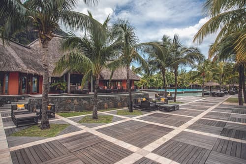 Dinarobin Beachcomber Golf Resort & Spa, Restaurant