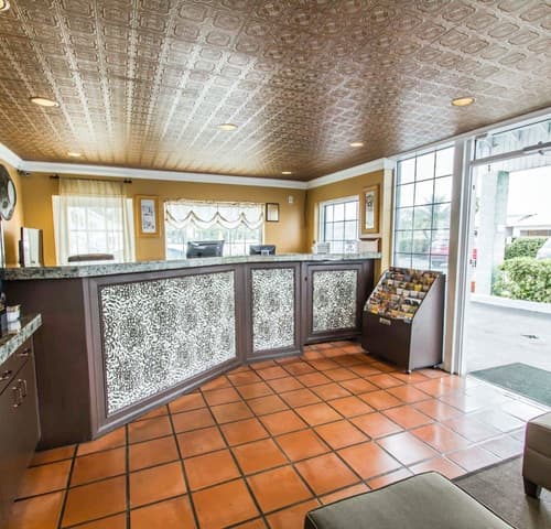 Econo Lodge Cocoa Beach - near the Port, Lobby