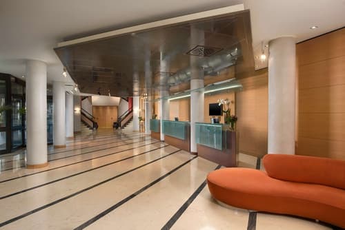 NH Bologna Villanova, Lobby