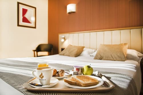 Hotel Los Condes, Room