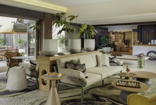 The Ambassador Hotel of Waikiki, Tapestry Collection by Hilton, Lobby