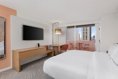 The Ambassador Hotel of Waikiki, Tapestry Collection by Hilton, Room