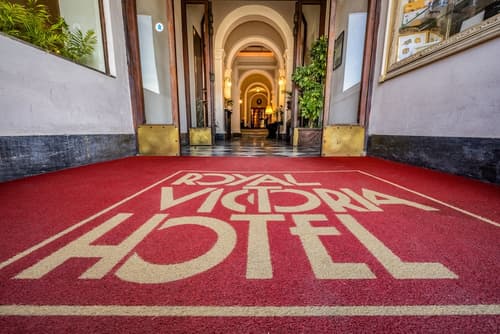 Royal Victoria Hotel, Primary image