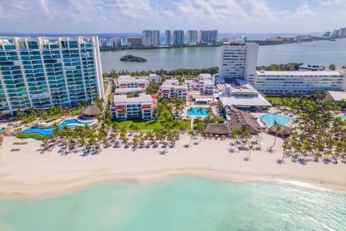 Beachscape Kin ha Villas & Suites, Primary image