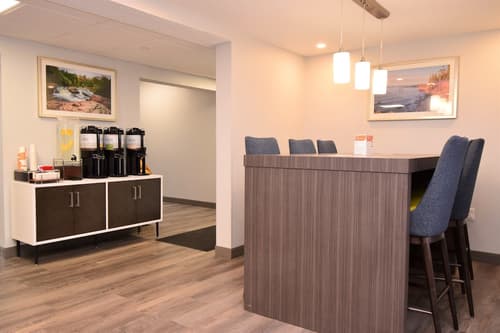 Quality Inn Marquette, Lobby