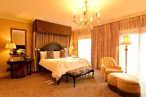 Palazzo Hotel