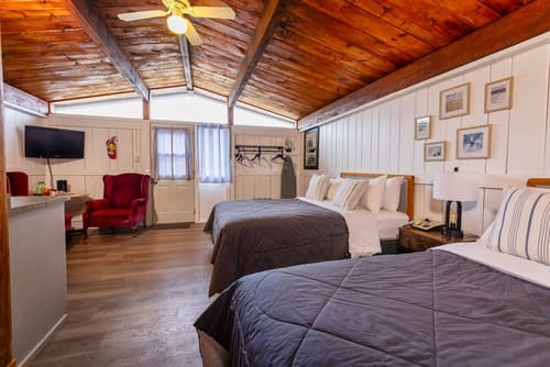 Old Orchard Inn