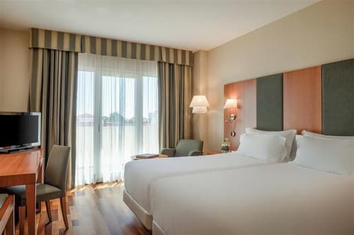 NH Collection Marbella, Room