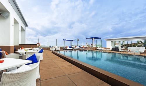 The Park Chennai, Outdoor pool