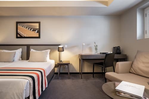 Hotel do Chiado, Room