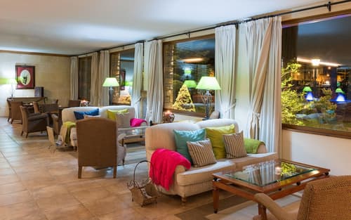 Hotel Vielha Val d'Arán, Affiliated by Meliá, Lobby sitting area