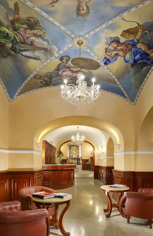 Clarion Collection Hotel Principessa Isabella, Interior entrance