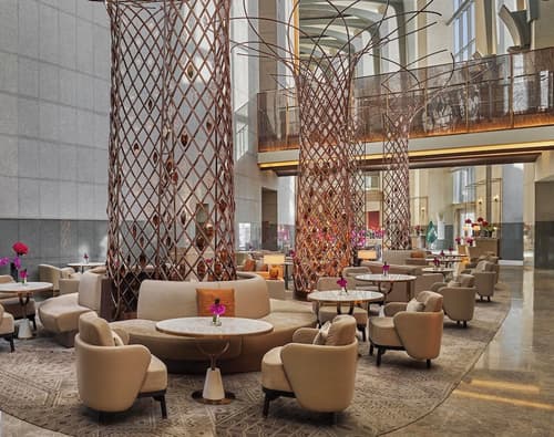 Four Seasons Hotel Riyadh, Lobby lounge