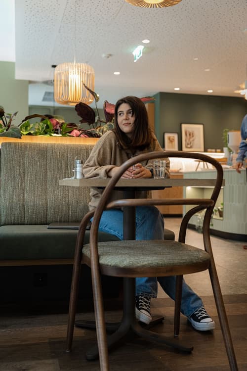 The Weekend Hotel, Lobby