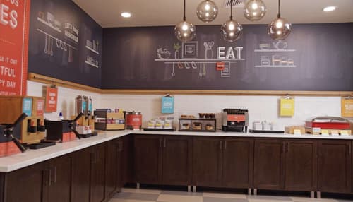 Hampton Inn by Hilton Hallandale Beach Aventura, Breakfast area