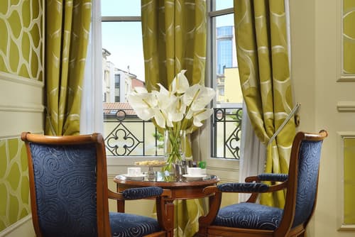 Grand Visconti Palace