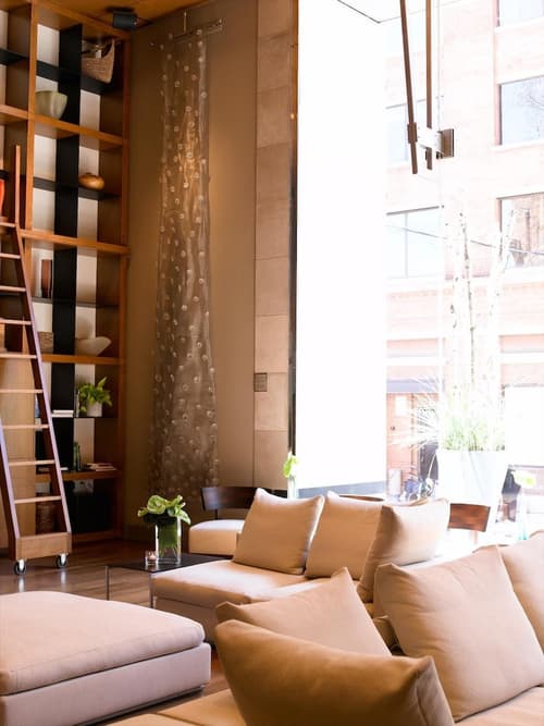 Le Germain Hotel Toronto, Lobby