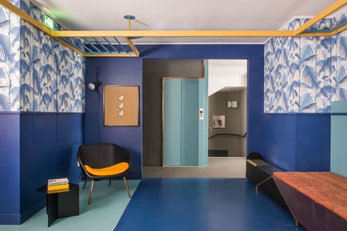 Hotel les Cigales, Lobby