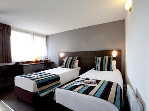 Sure Hotel by Best Western Biarritz Aeroport, Room