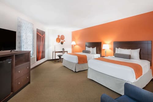 Howard Johnson by Wyndham Quincy/Boston, Room