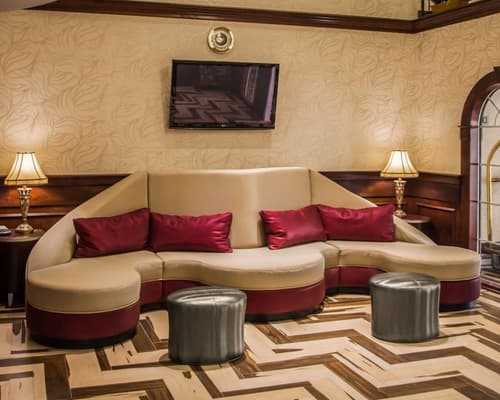 Quality Suites NYC Gateway, Lobby