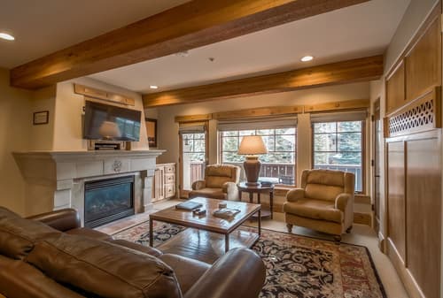 The Chateaux Deer Valley