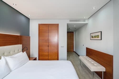 Dorma Coliseum, Room