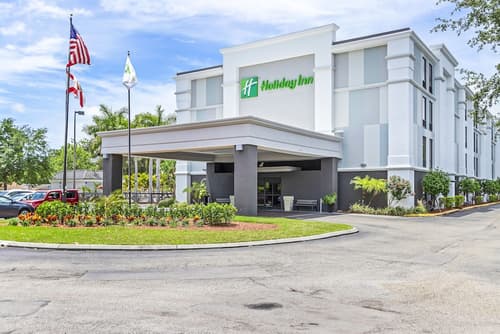 Holiday Inn St. Petersburg West by IHG