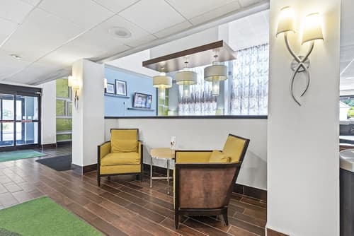 Holiday Inn St. Petersburg West by IHG