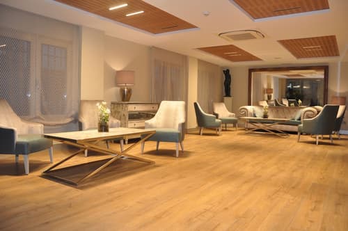 Hotel Selu, Lobby sitting area