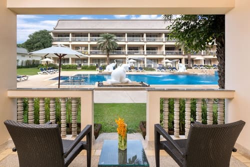 Centara Kata Resort Phuket, Terrace/patio