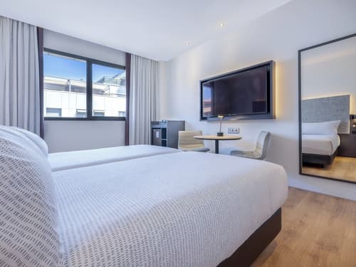 INNSiDE by Melia Valencia Oceanic, Room