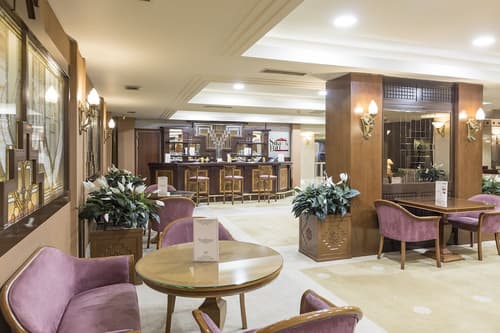 Zorlu Grand Hotel Trabzon, Lobby lounge