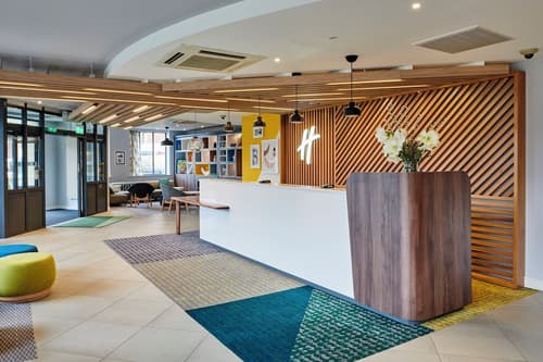 Holiday Inn Belfast City Centre by IHG, Reception