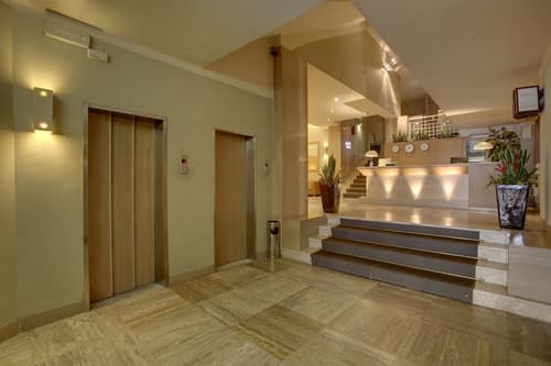Hotel Delle Nazioni, Interior entrance