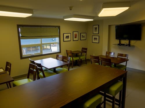 Super 8 by Wyndham Sault Ste Marie On