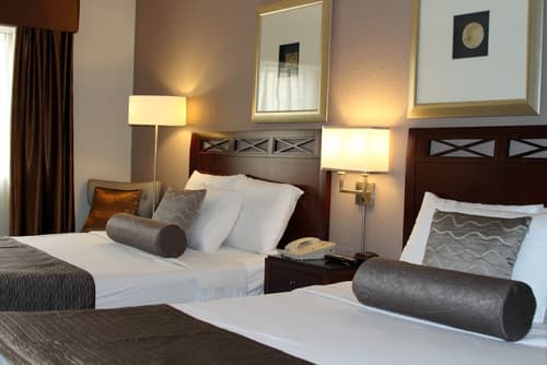 Red Lion Inn and Suites, Room