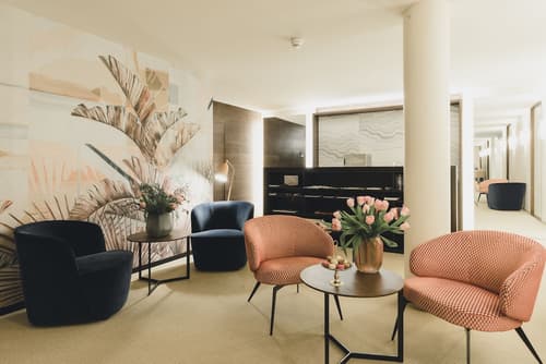 Residence Hotel, Lobby lounge