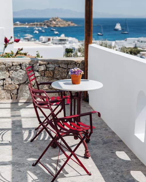 Pelican Bay Hotel, Room