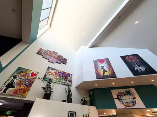 Tides Hotel, Reception