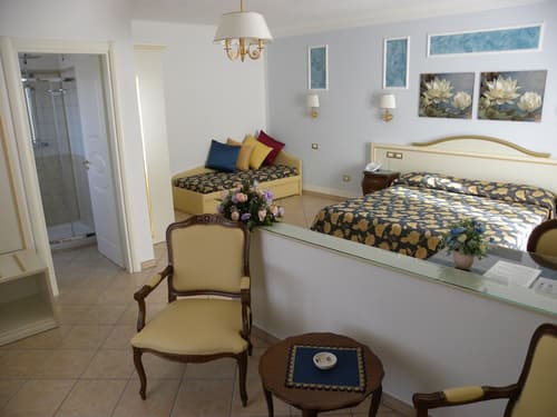 Hotel Ristorante Borgo La Tana, Room