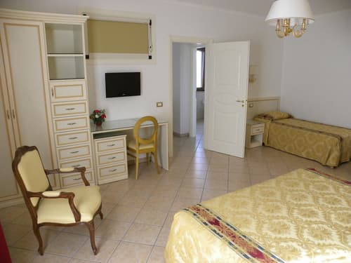 Hotel Ristorante Borgo La Tana, Room